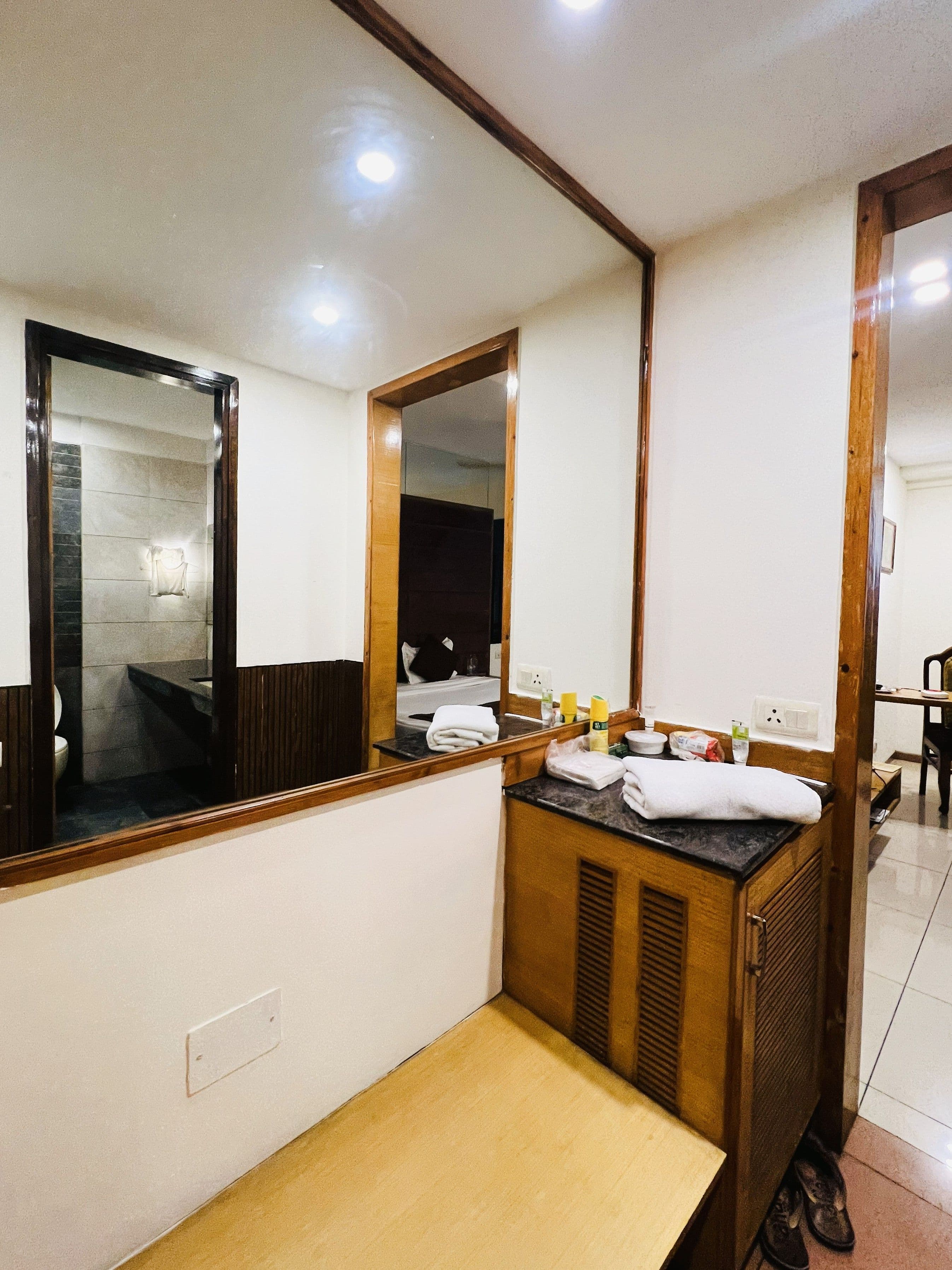 Premium Room bathroom